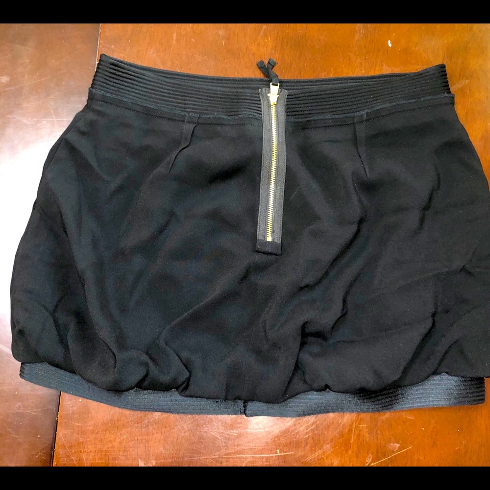 BCBG Ballon skirt